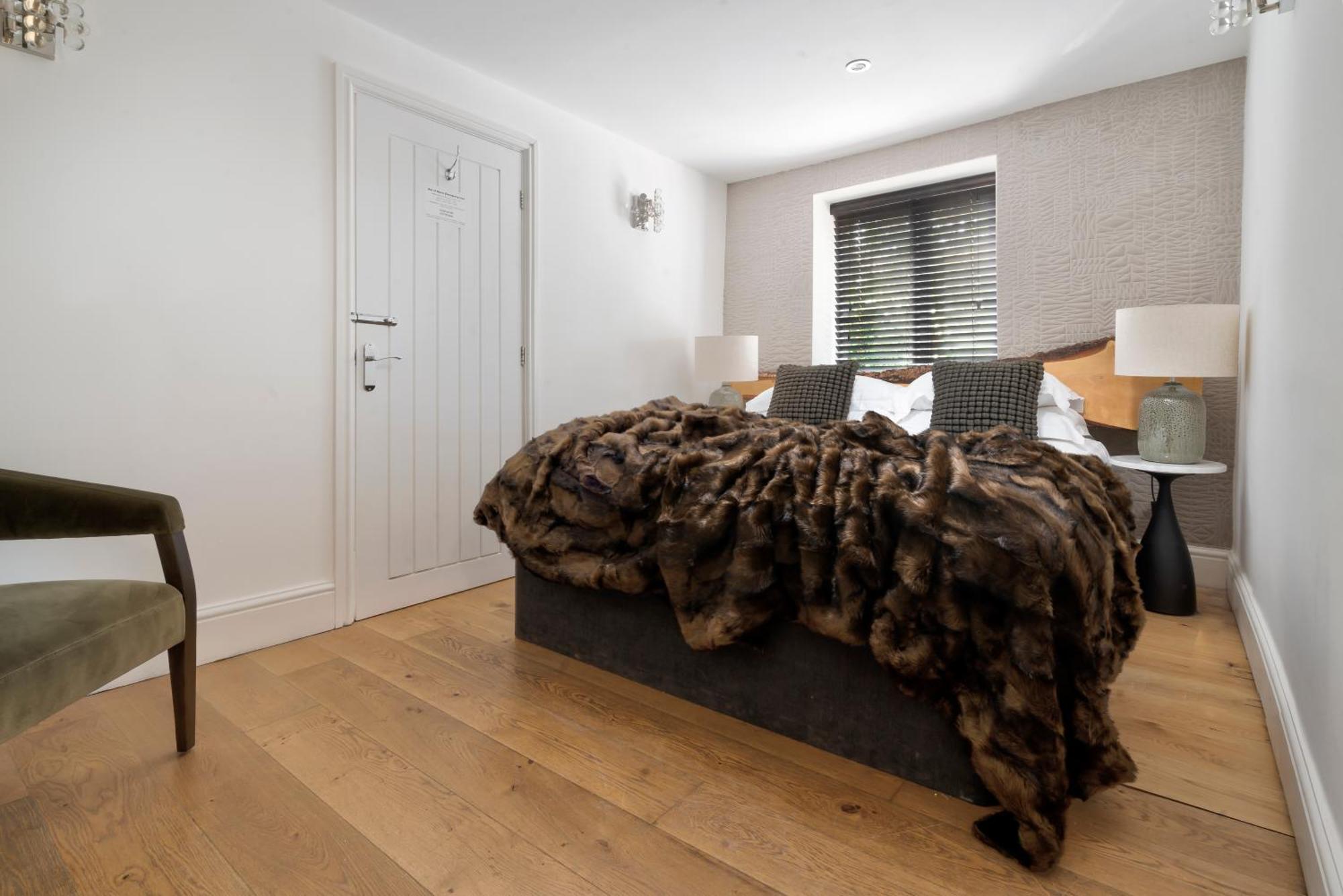 Aphrodites Group - Luxury Hot Tub Suites In Central Lake District! Bowness-on-Windermere Zewnętrze zdjęcie