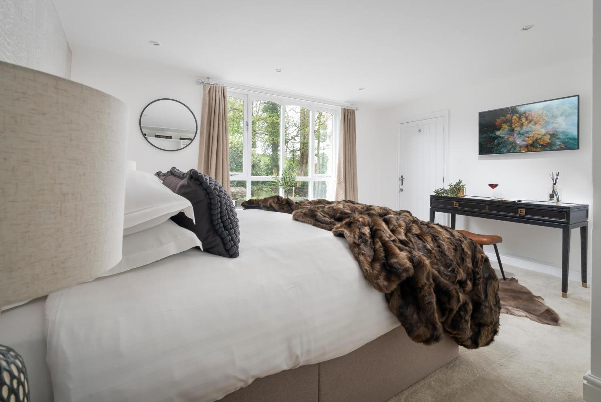 Aphrodites Group - Luxury Hot Tub Suites In Central Lake District! Bowness-on-Windermere Zewnętrze zdjęcie