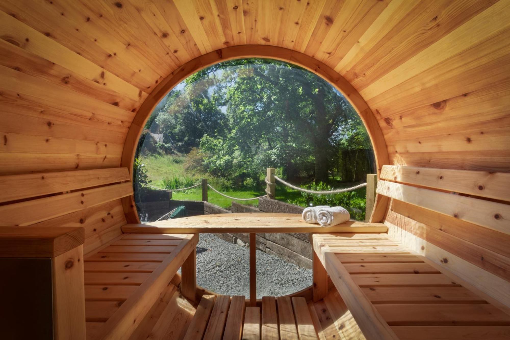 Aphrodites Group - Luxury Hot Tub Suites In Central Lake District! Bowness-on-Windermere Zewnętrze zdjęcie
