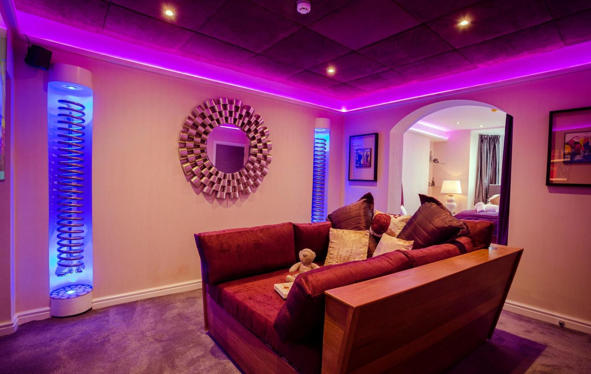 Aphrodites Group - Luxury Hot Tub Suites In Central Lake District! Bowness-on-Windermere Zewnętrze zdjęcie