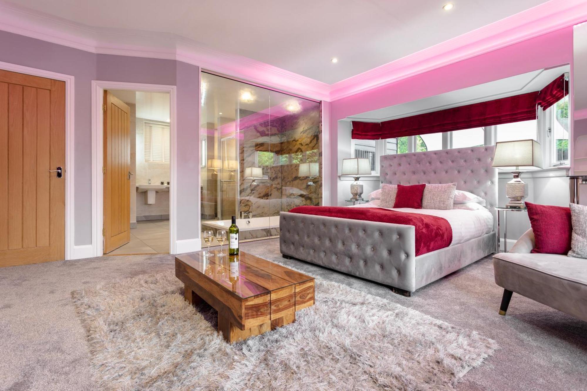 Aphrodites Group - Luxury Hot Tub Suites In Central Lake District! Bowness-on-Windermere Zewnętrze zdjęcie