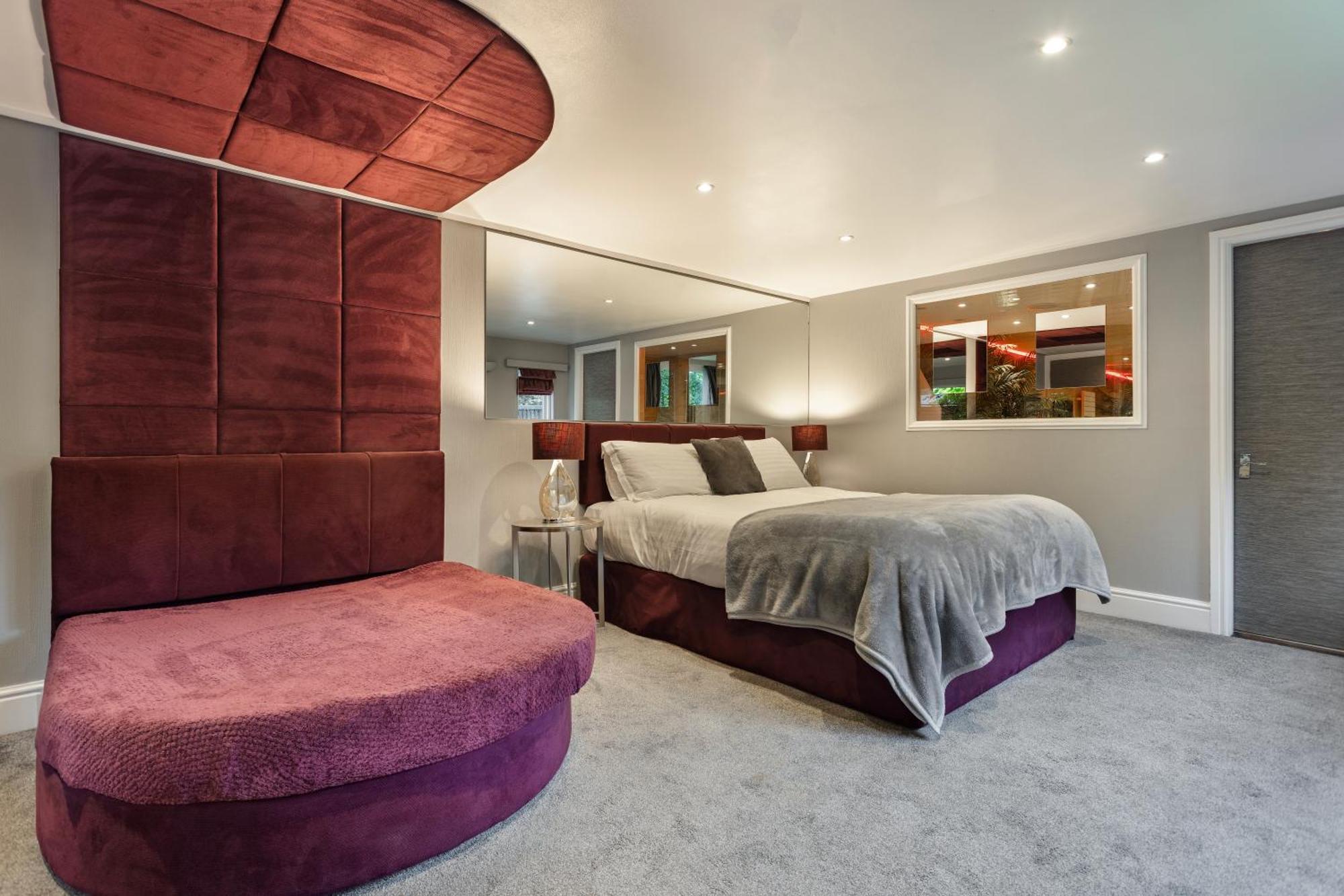 Aphrodites Group - Luxury Hot Tub Suites In Central Lake District! Bowness-on-Windermere Zewnętrze zdjęcie