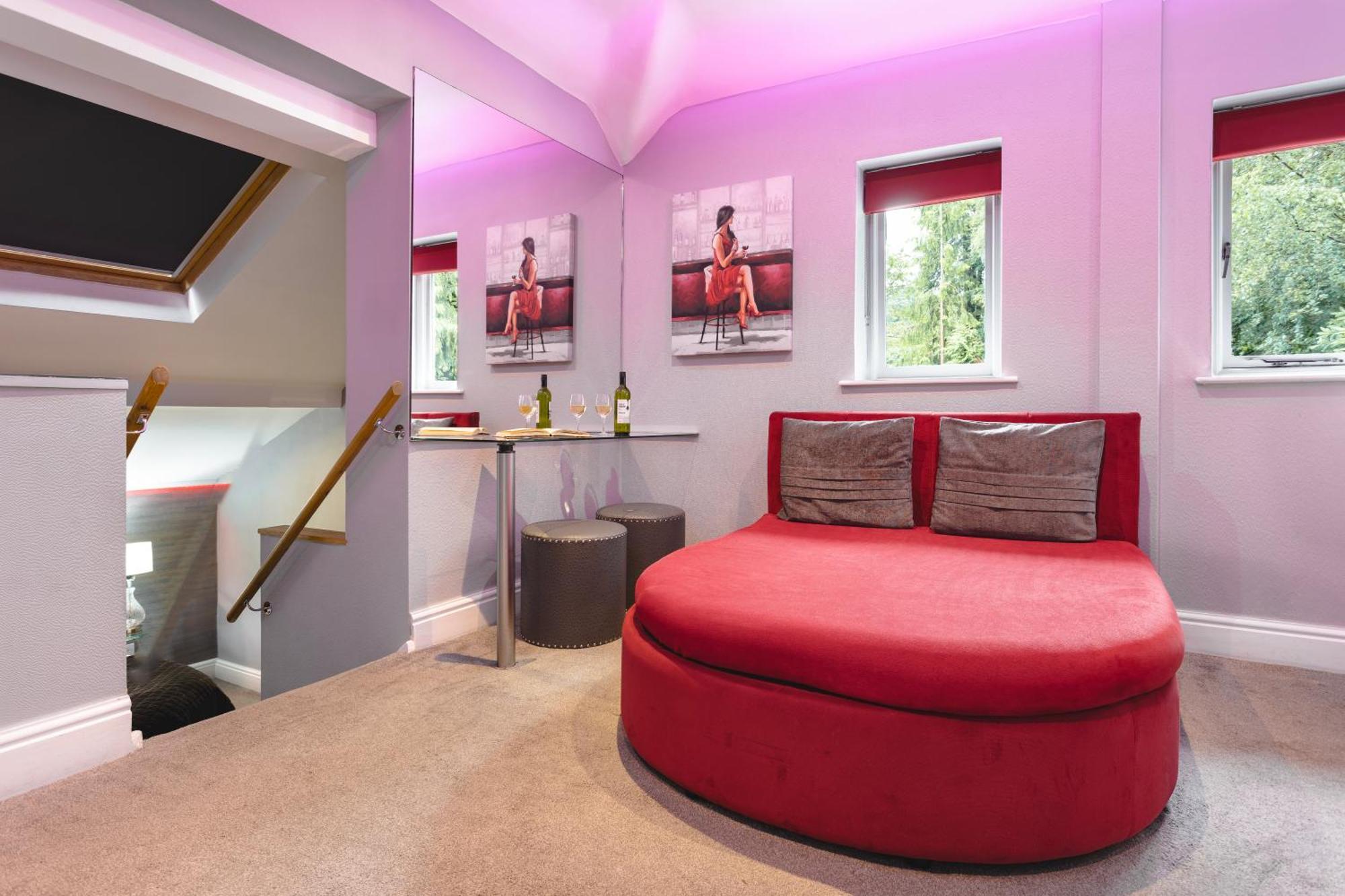 Aphrodites Group - Luxury Hot Tub Suites In Central Lake District! Bowness-on-Windermere Zewnętrze zdjęcie