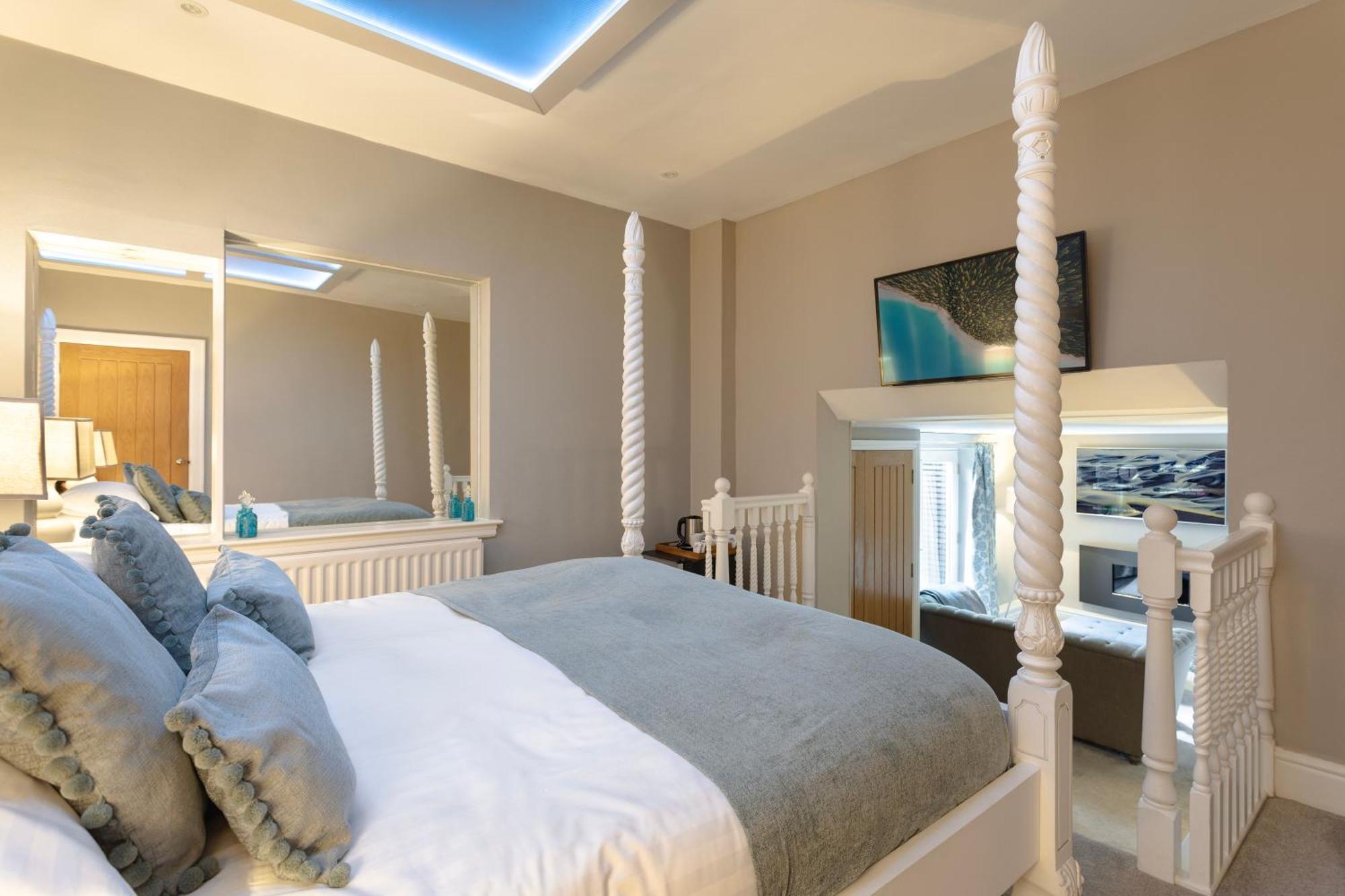Aphrodites Group - Luxury Hot Tub Suites In Central Lake District! Bowness-on-Windermere Zewnętrze zdjęcie