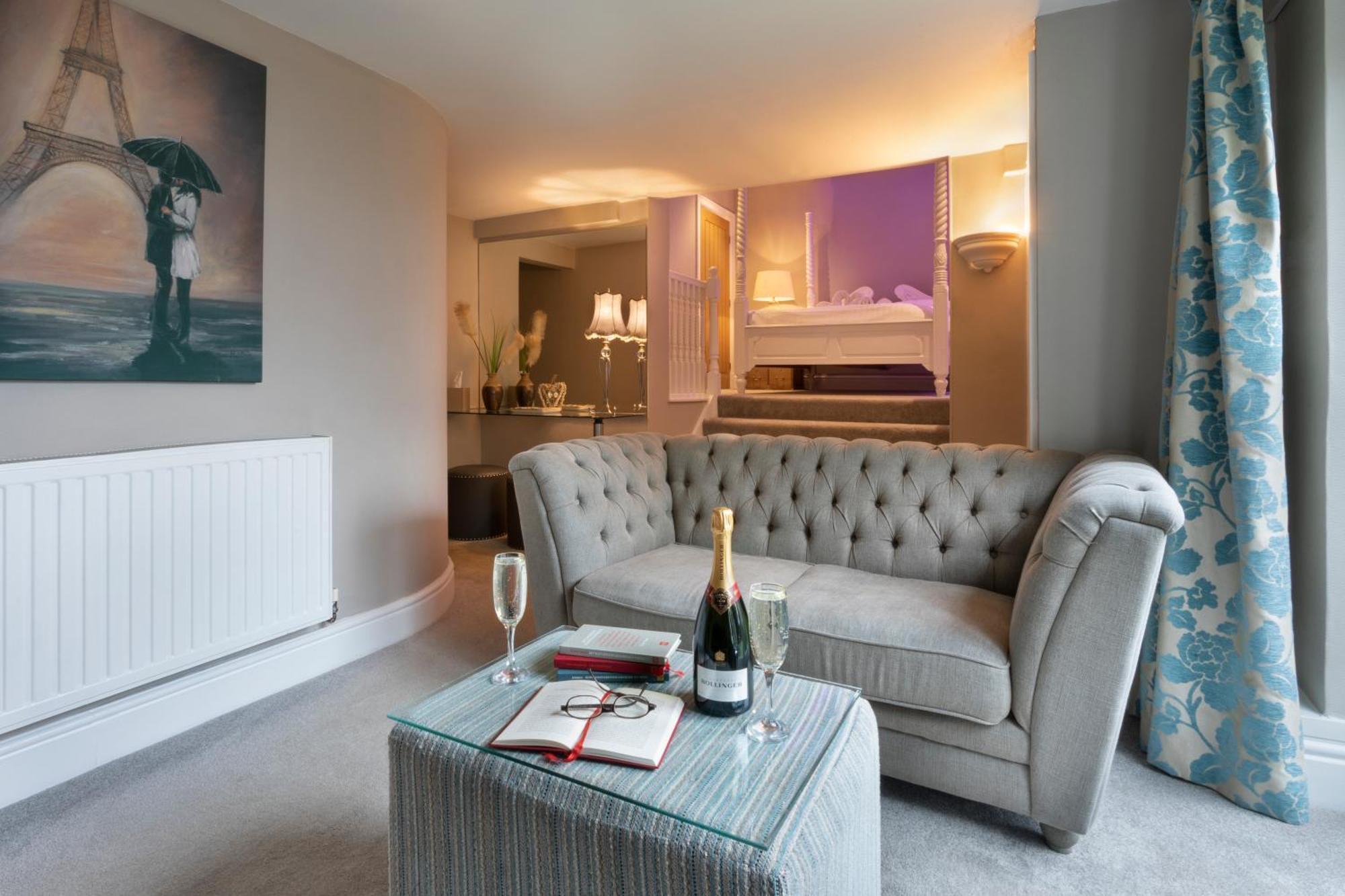Aphrodites Group - Luxury Hot Tub Suites In Central Lake District! Bowness-on-Windermere Zewnętrze zdjęcie